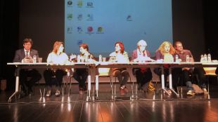 Els candidats just abans de començar el debat