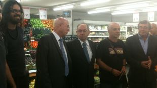 gossos, tresserras, música, supermercat