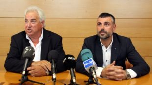 L'alcalde d'Olot i el conseller de Territori i Sostenibilitat, aquest matí © ACN