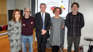 Els responsables de les administracions i entitats involucrades en l'organització de la Setmana dels Rahola © ACN