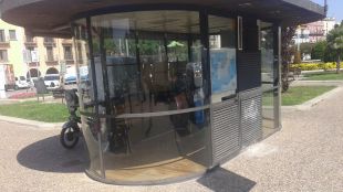 El quiosc de plaça Catalunya ja es troba buit