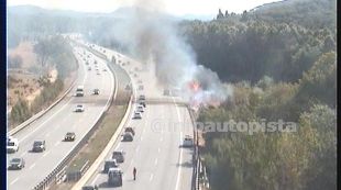 El moment en que s'ha produit l'accident © @Infoautopista
