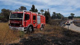 Els Bombers a la zona afectada per l'incendi de l'Alt Empordà © Borja Balsera