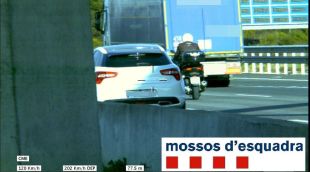 El fitipaldi a més de 200 km/h enxampat pel radar © ACN