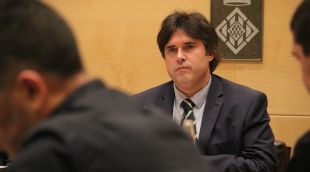 El president de la Diputació de Girona, Pere Vila, durant el ple del 24 de gener