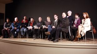 Els representants de les 21 entitats que han signat el manifest de suport a la creació del Museu del Circ