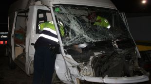 accident, trànsit, furgoneta, c65, Girona