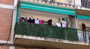 El balcó des d'on es va precipitar l'infant
