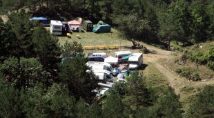 Vista d'ocell de l'interior del recinte del festival de música electrònica, a Sant Jaume de Frontanyà l'any passat