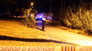 Cordó policial al lloc del crim (arxiu)
