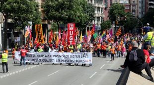 La manifestació d'aquest Primer de Maig del 2017 a Girona