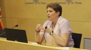 La regidora Isabel Muradàs, ahir a la tarda