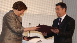 UdG, honoris, roca