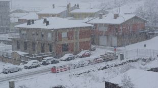 La ciutat d'Olot podria tornar a quedar blanca (arxiu)