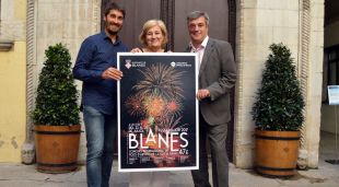 D'esquerra a dreta, Albert Robert, Eva Palau i Quim Torrecillas a la presentació dels Focs de Blanes