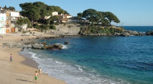 Les roques al fons des d'on van caure les menors