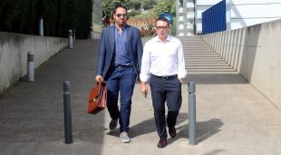 Els advocats Ladislao Pérez i Sergio Pérez, que porten la defensa de Borrego