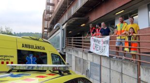 El piquet de vaga a l'Hospital Josep Trueta de Girona per la mobilització d'aquest matí