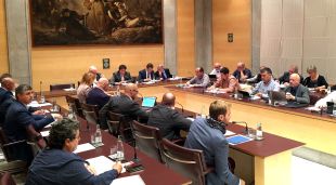 Pla general del ple de la Diputació de Girona