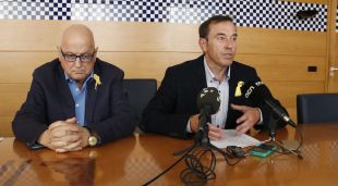 L'alcalde d'Olot, Josep Maria Corominas (esquerra), i el primer tinent d'alcalde, Josep Berga