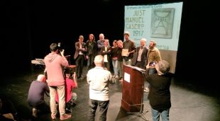 Moment de l'entrega del premi