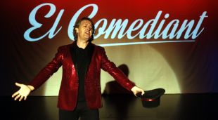 El clown gironí Marcel Tomàs avui durant el passi de gràfics de l'espectacle 'El Comediant'