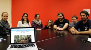 El grup que es forma en intra-emprenedoria a l'Estació Jove de Girona