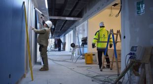 Estat de les obres a l'UCI de semicrítics de l'Hospital Santa Caterina de Salt