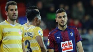 Girona FC, Eibar, Stuani