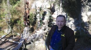 L'alcalde d'Argelaguer, Artur Ginesta, al parc d'en Garrell