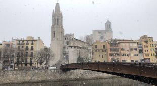 La nevada quan passaven pocs minuts de les nou del matí a Girona