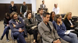Advocats voluntaris, seguint la roda de premsa a l'Ajuntament de Girona