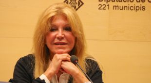 Carmen Cervera, durant l'acte de presentació del projecte a la Diputació de Girona el dimecres