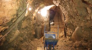 El túnel que s'està recuperant sota el passeig 10 d'Abril de Puigcerdà