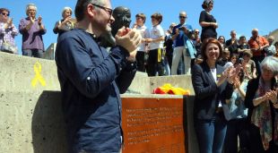 Moment en que s'ha inaugurat oficialment la plaça