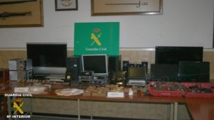 droga, material confiscat, guàrdia civil