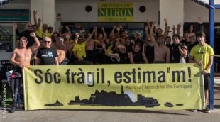 Assistents a la manifestació submarina celebrada l'any passat