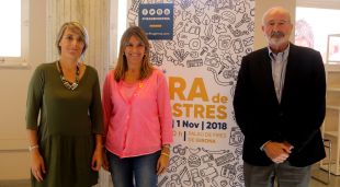 La directora de Fira de Girona, Coralí Cunyat; la regidora de Promoció Econòmica, Glòria Plana, i el president de la Fira, Domènec Espadalé