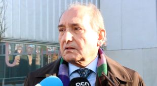 Primer pla de l'advocat de la jove, Josep Costa