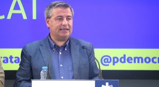 El coordinador dels diputats i senadors del PDeCAT a Madrid, Jordi Xuclà, en roda de premsa (arxiu)