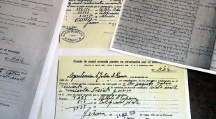 Documents que justifiquen els diners republicans que Sant Julià de Ramis va entregar i no van tornar