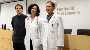 D'esquerra a dreta: el psicòleg Rubén Nieto, la gastrenteròloga pediàtrica de la FSE, Núria Roig, i el pediatre Pere Plaja