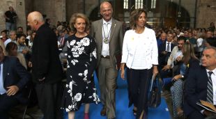 La consellera de Cultura, Mariàngela Vilallonga, el rector de la UdG, Quim Salvi, i la consellera d'Empresa i Coneixement, Maria Àngels Chacón