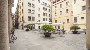 Plaça dels Mercadres