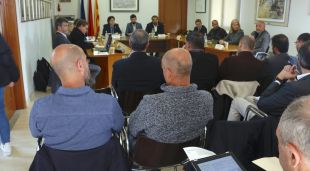La reunió amb alcaldes i representants de la Generalitat a Hostalric