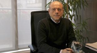 El president del Col·legi de Metges de Girona, Josep Vilaplana, durant una entrevista amb l'ACN