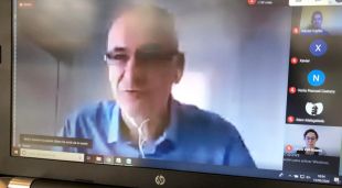 Un instant de la inauguració a càrrec del rector Quim Salvi