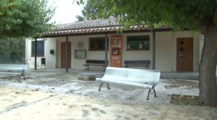 L'Antiga escola de Sant Miquel de Campmajor és actualment una ludoteca