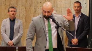 Concepción durant la constitució de l'Ajuntament de Salt ara fa un any