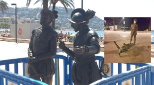 Les escultures poc després de ser instal·lades el 2017 i a la dreta una d'elles arrencada, la passada nit